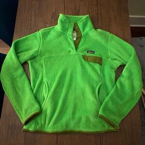 Patagonia Vibrant Lime Green Snap-T Pullover
